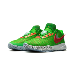 Nike LeBron 20 - Retour d'Énergie Réactif